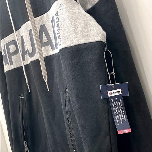 *NEW* PAJAR Canada Black and Gray Pullover Hoodie - Picture 4 of 13